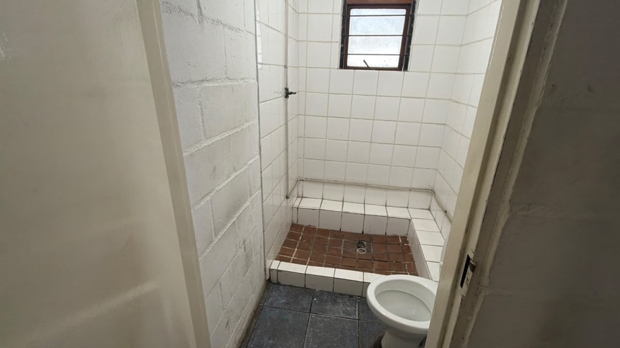 To Let Commercial Property for Rent in Everite Industria Western Cape